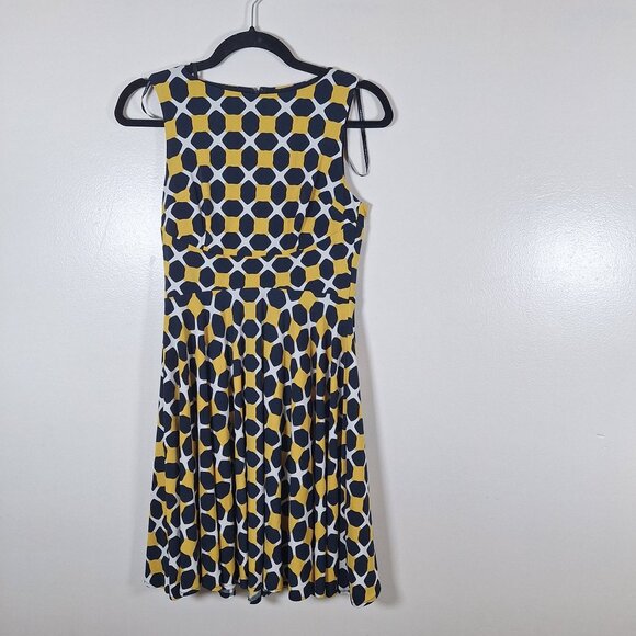 Donna Morgan pleated sleeveless dress size 0P - Picture 1 of 4